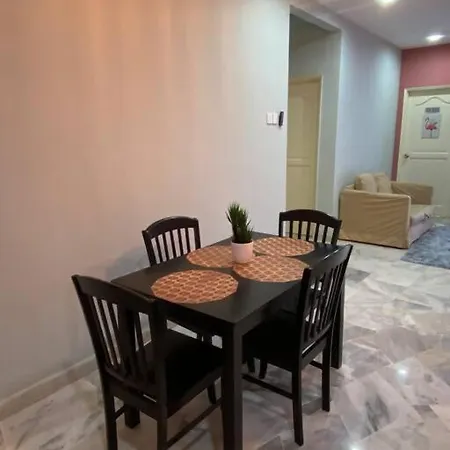 Homestay Ria Shah Alam/Subang Exterior photo